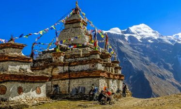 Nar Phu Valley Trek